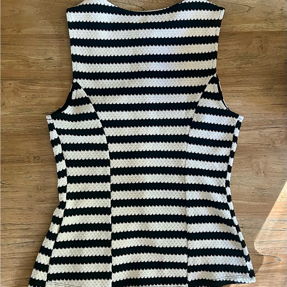 Anthropologie Black and White Striped Top NWT - Picture 2 of 6